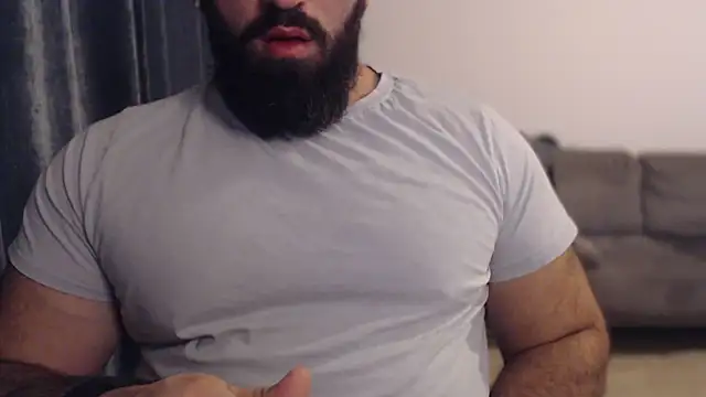 hugemachohandsome online show from October 21, 2025, 9:37 pm