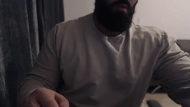 hugemachohandsome online show from October 25, 2025, 8:36 pm