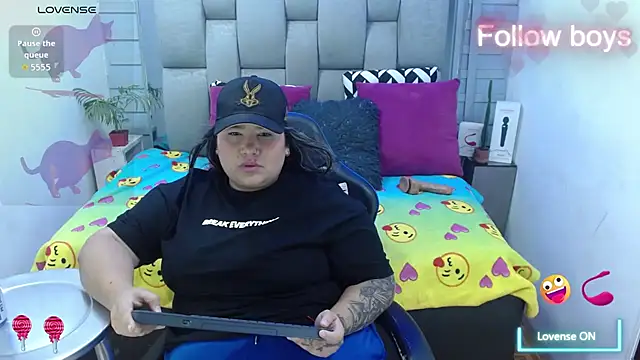 evelin zaens online show from March 2, 2026, 7:15 am