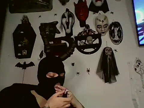 Snapshot of FeticheMacabre chatting on October 4, 2025, 4:21 am FeticheMacabre online show from October 4, 2025, 4:21 am