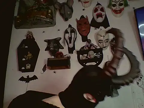 Snapshot of FeticheMacabre chatting on October 25, 2025, 5:04 am FeticheMacabre online show from October 25, 2025, 5:04 am