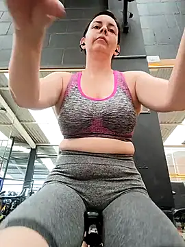 johannatb online show from April 8, 2026, 3:45 pm