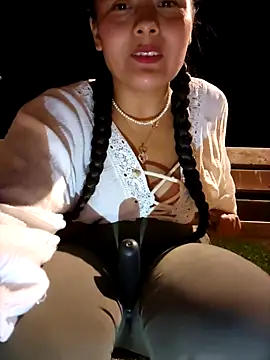 Snapshot of bellapaty chatting on September 19, 2025, 7:47 pm bellapaty online show from September 19, 2025, 7:47 pm