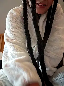 bellapaty online show from December 4, 2025, 9:29 am