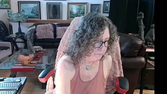 Snapshot of littlepistol01 chatting on June 20, 2026, 2:09 pm littlepistol01 online show from June 20, 2026, 2:09 pm