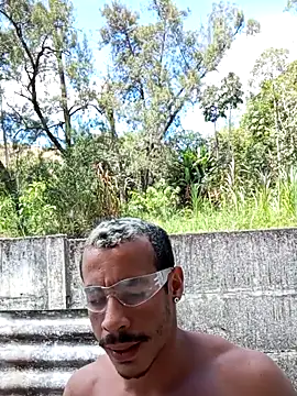 Snapshot of MachoScorpionCaralho chatting on March 6, 2025, 7:10 pm MachoScorpionCaralho online show from March 6, 2025, 7:10 pm