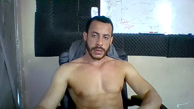 Snapshot of MachoScorpionCaralho chatting on September 10, 2025, 2:17 pm MachoScorpionCaralho online show from September 10, 2025, 2:17 pm
