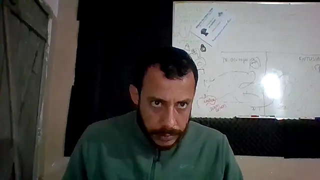 Snapshot of MachoScorpionCaralho chatting on September 15, 2025, 11:54 am MachoScorpionCaralho online show from September 15, 2025, 11:54 am