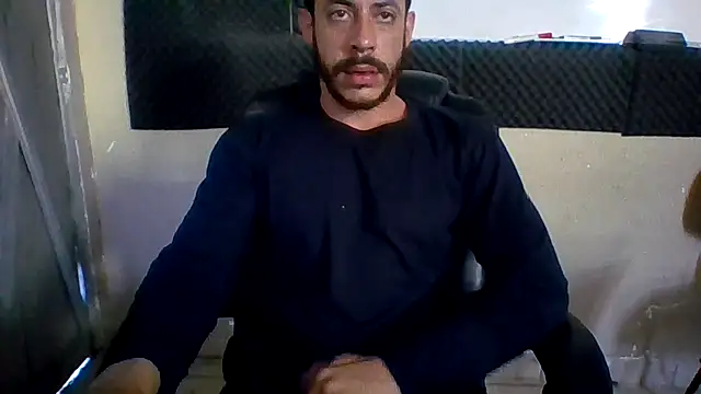 Snapshot of MachoScorpionCaralho chatting on September 18, 2025, 11:12 am MachoScorpionCaralho online show from September 18, 2025, 11:12 am