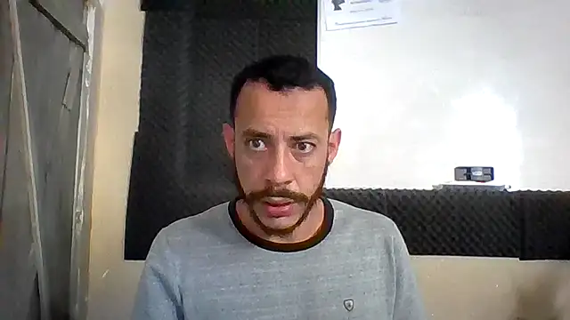 Snapshot of MachoScorpionCaralho chatting on September 28, 2025, 11:04 am MachoScorpionCaralho online show from September 28, 2025, 11:04 am