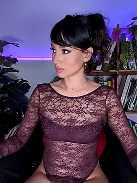 Naughty-Jessie online show from September 30, 2025, 9:20 pm