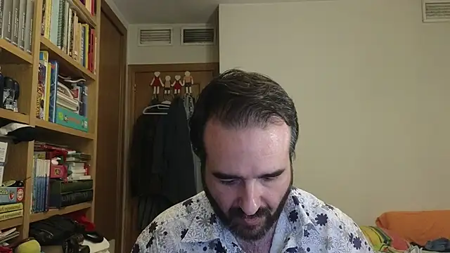 curiosillo83 online show from July 21, 2026, 1:46 pm