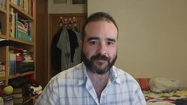 curiosillo83 online show from July 28, 2026, 2:13 pm