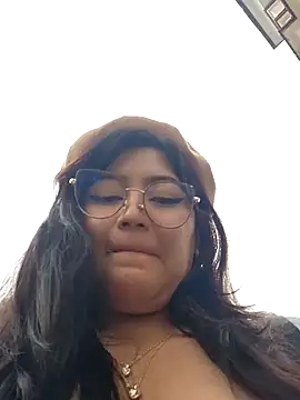 Sakura 0505 online show from December 22, 2024, 6:26 pm