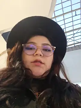 Sakura 0505 online show from February 26, 2025, 11:26 pm