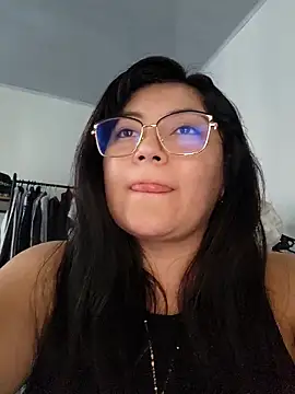 Sakura 0505 online show from March 28, 2026, 10:31 pm