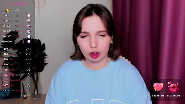 KindHazelHere  online show from February 13, 2025, 6:16 pm