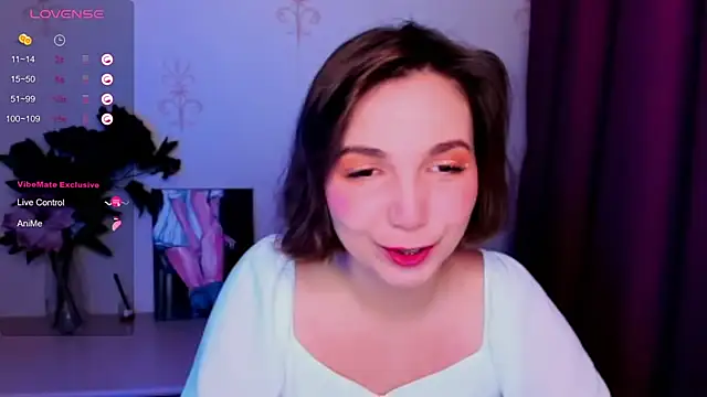 KindHazelHere  online show from October 11, 2025, 8:13 am