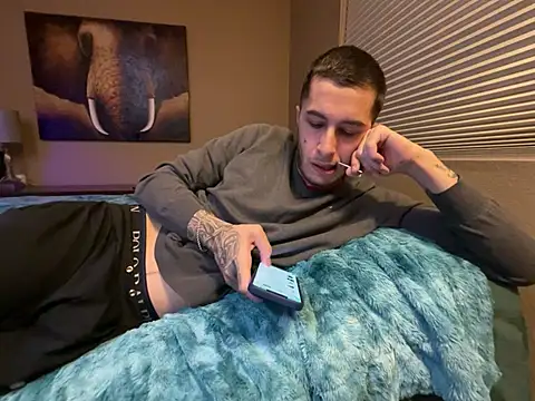 Bwcjoshbanks online show from February 7, 2025, 3:01 am