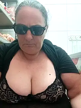 eroticjessitop online show from November 1, 2025, 4:53 pm