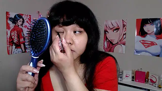 Snapshot of Moertomlly chatting on October 4, 2025, 4:32 am Moertomlly online show from October 4, 2025, 4:32 am