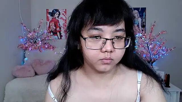 Snapshot of Moertomlly chatting on February 1, 2026, 4:11 am Moertomlly online show from February 1, 2026, 4:11 am