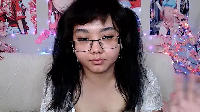 Snapshot of Moertomlly chatting on February 15, 2026, 7:51 am Moertomlly online show from February 15, 2026, 7:51 am