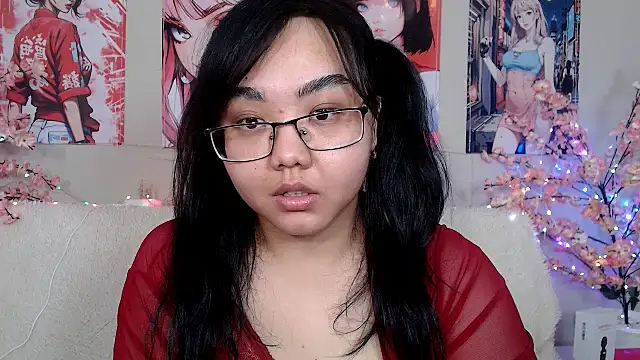 Snapshot of Moertomlly chatting on February 19, 2026, 5:47 am Moertomlly online show from February 19, 2026, 5:47 am