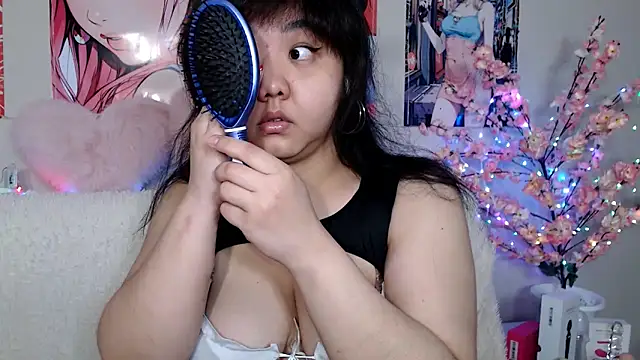 Snapshot of Moertomlly chatting on February 22, 2026, 3:40 am Moertomlly online show from February 22, 2026, 3:40 am