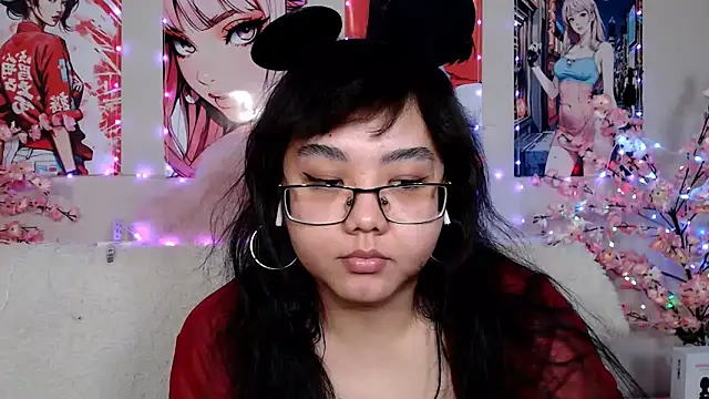 Snapshot of Moertomlly chatting on February 24, 2026, 6:11 am Moertomlly online show from February 24, 2026, 6:11 am