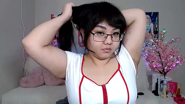 Snapshot of Moertomlly chatting on March 13, 2026, 4:30 am Moertomlly online show from March 13, 2026, 4:30 am