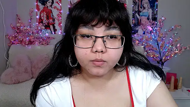 Snapshot of Moertomlly chatting on March 20, 2026, 5:23 am Moertomlly online show from March 20, 2026, 5:23 am