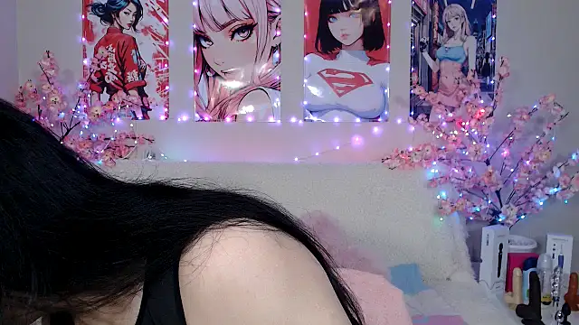 Snapshot of Moertomlly chatting on April 4, 2026, 3:05 am Moertomlly online show from April 4, 2026, 3:05 am