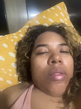  nickypurple  online show from February 16, 2025, 11:49 am