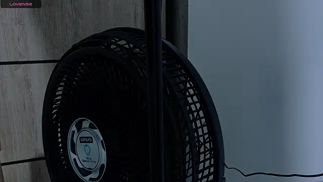 Snapshot of Sajar-bentaleb01 chatting on September 21, 2025, 4:03 am Sajar-bentaleb01 online show from September 21, 2025, 4:03 am