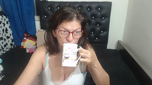 jellyfishhot online show from May 23, 2026, 9:24 am