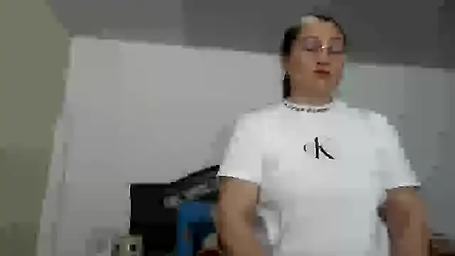 Snapshot of ruby-milf1 chatting on September 23, 2025, 12:46 am ruby-milf1 online show from September 23, 2025, 12:46 am