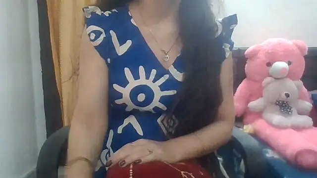 Snapshot of Sexy_iknoor chatting on May 21, 2026, 5:58 am Sexy iknoor online show from May 21, 2026, 5:58 am