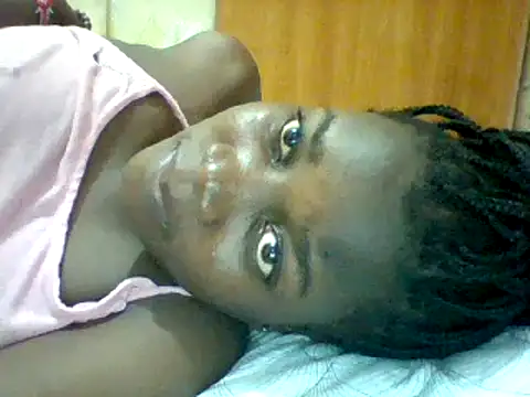 Snapshot of Alessandrajenna chatting on March 8, 2025, 8:35 pm Alessandrajenna online show from March 8, 2025, 8:35 pm