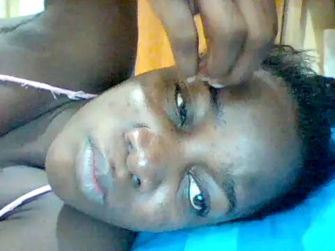 Snapshot of Alessandrajenna chatting on September 14, 2025, 3:49 am Alessandrajenna online show from September 14, 2025, 3:49 am