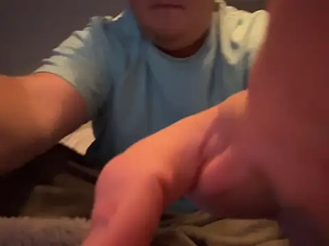 haydenn  online show from May 14, 2026, 2:18 am