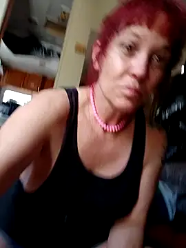 Snapshot of spundarella420 chatting on February 8, 2025, 8:53 pm spundarella420 online show from February 8, 2025, 8:53 pm