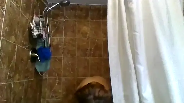 Snapshot of spundarella420 chatting on September 23, 2025, 12:08 pm spundarella420 online show from September 23, 2025, 12:08 pm