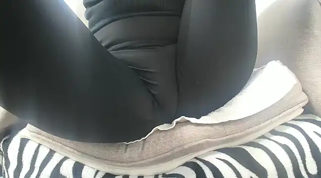 Web Lady online show from February 8, 2025, 12:50 pm