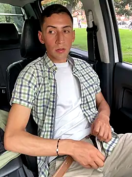 Snapshot of vpn1000 chatting on November 26, 2025, 2:29 pm vpn1000 online show from November 26, 2025, 2:29 pm