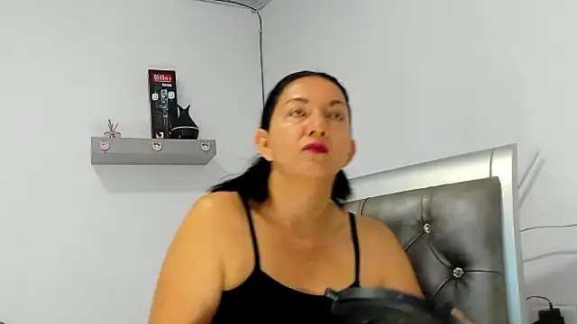 Snapshot of Angelblue_ chatting on January 8, 2026, 3:03 pm Angelblue online show from January 8, 2026, 3:03 pm