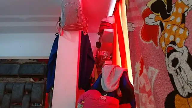 coral1727 online show from February 27, 2025, 5:26 pm