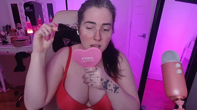 rachelbrooksxx online show from April 23, 2026, 7:27 pm