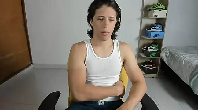 imtonny19 online show from January 29, 2025, 11:56 pm