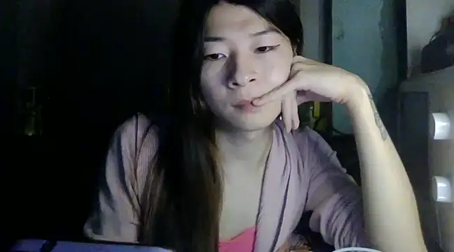 Snapshot of CarlyJoy chatting on February 5, 2025, 6:15 pm CarlyJoy online show from February 5, 2025, 6:15 pm